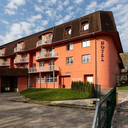 Třeboň Hotel Svet מראה חיצוני תמונה
